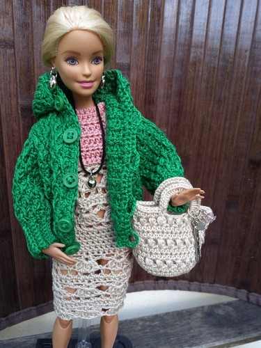 Completo per barbie fatto - per,