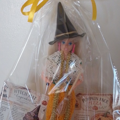 Mattel barbie halloween strega - mattel,