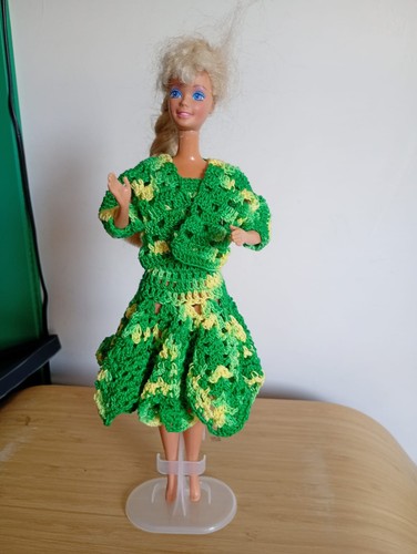 Vestito barbie fatto - vestito, mano