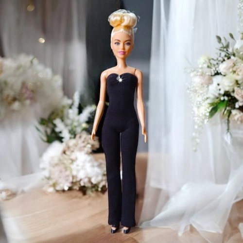 Elegante tuta nera - , con